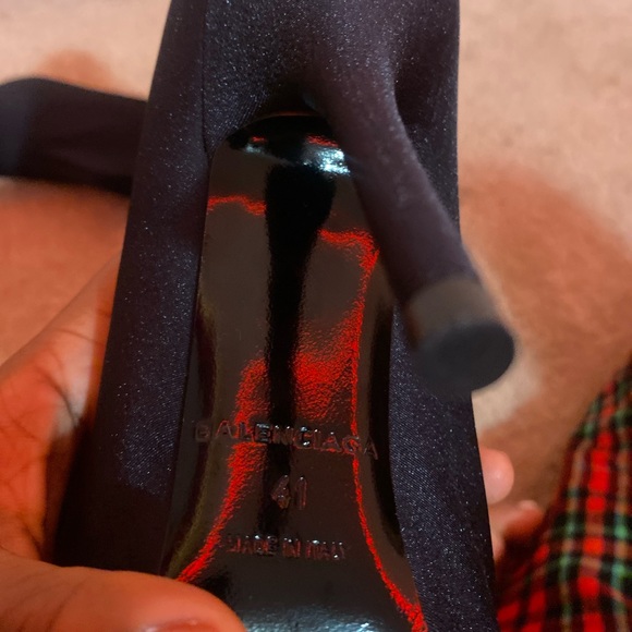 WOMEN'S BALENCIAGA KNIFE 110MM BOOTIE IN BLACK - Picture 2 of 8